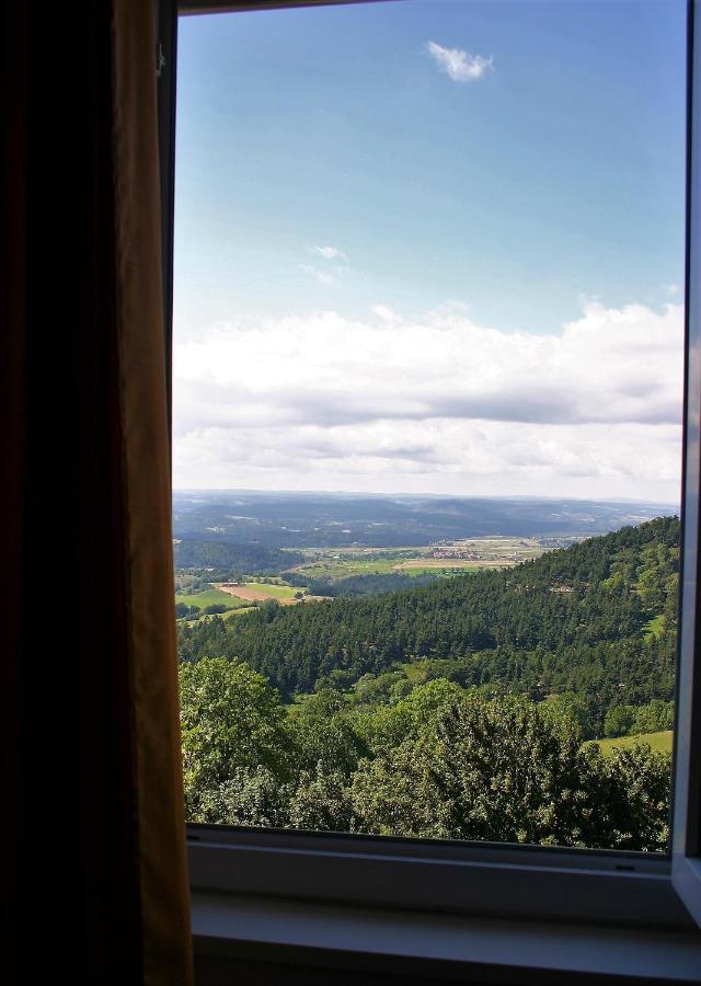 Hotel Le Ponant Pradelles Zewnętrze zdjęcie